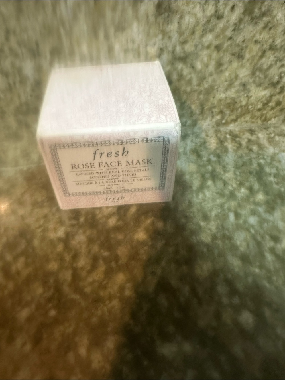 fresh Rose Face Mask in Pale Pink and White Packaging Nwt